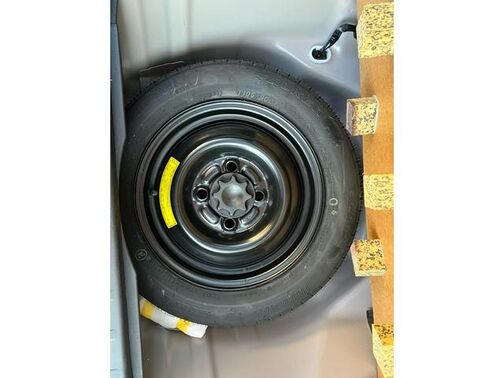 自社ローン実績１０００台以上！全国配車可能☆整備工場完備☆女性スタッフ対応☆全国故障対応